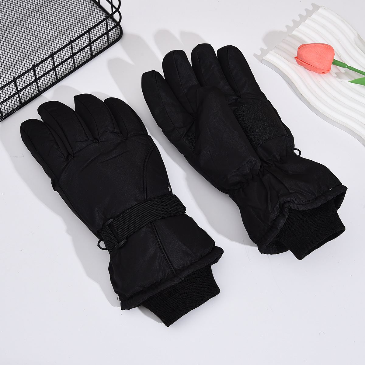 Guanti da Sci Antivento alla M - Touch Screen Gloves recensione e prezzo